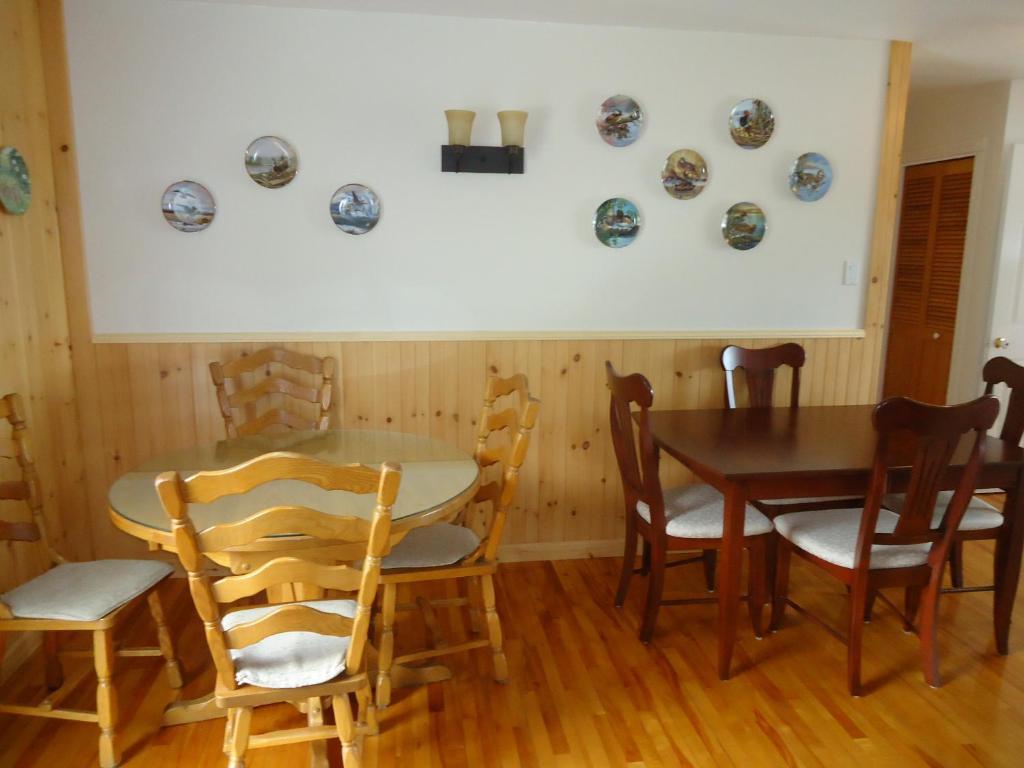 Gite A L'Abri Du Vent Bed And Breakfast Perce Kültér fotó